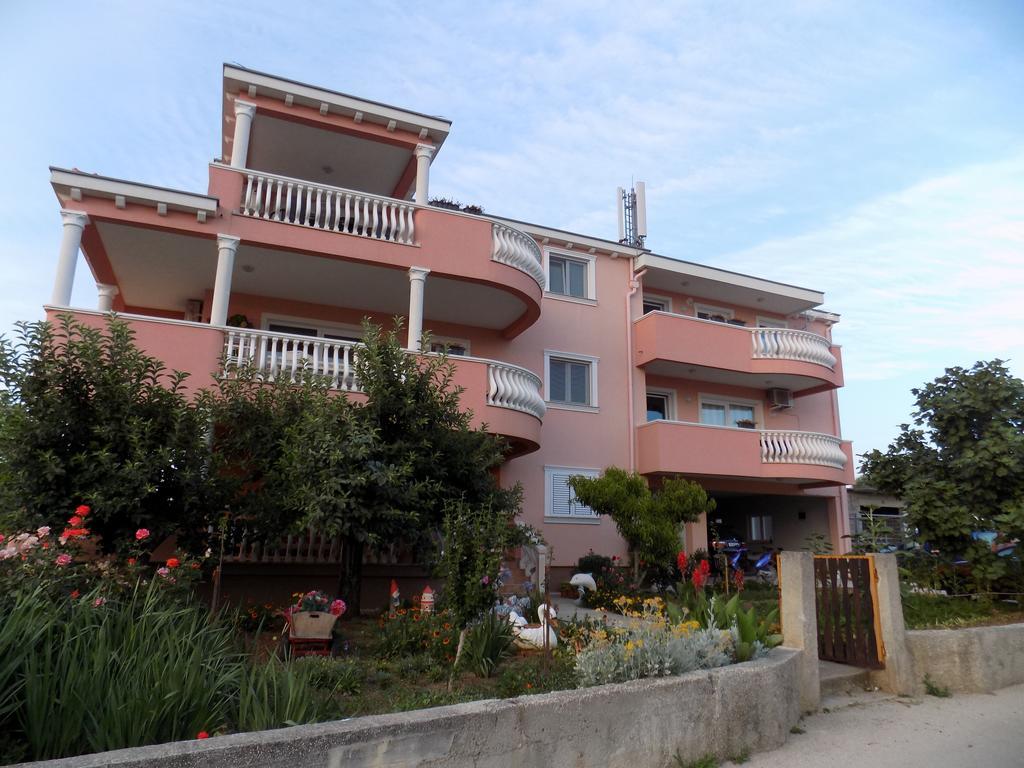 Apartments Sofija Врси Екстер'єр фото